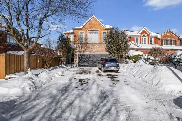 907 Oaktree CRES #Basement, Newmarket, ON L3X 2Z1