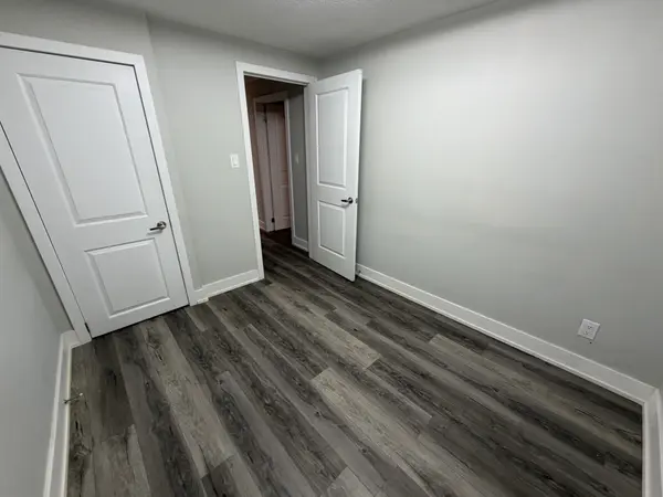 7 Carruthers CRES #BSMT, Barrie, ON L4M 6A7