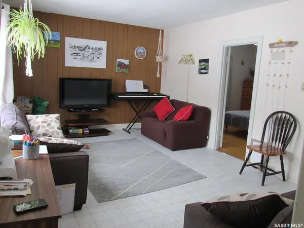 413 1st STREET W, Nipawin, SK S0E 1E0