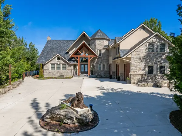 176 Moore ST, Northern Bruce Peninsula, ON N0H 1W0