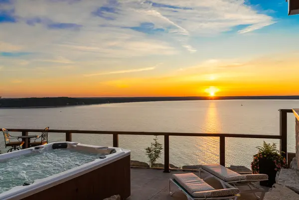 176 Moore ST, Northern Bruce Peninsula, ON N0H 1W0