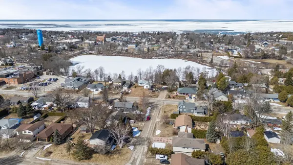 344 Lansdowne ST, Saugeen Shores, ON N0H 2L0