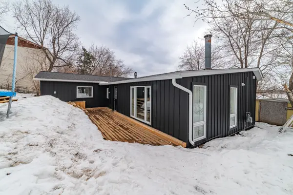 715 Clair ST, Kenora, ON P0X 1C0