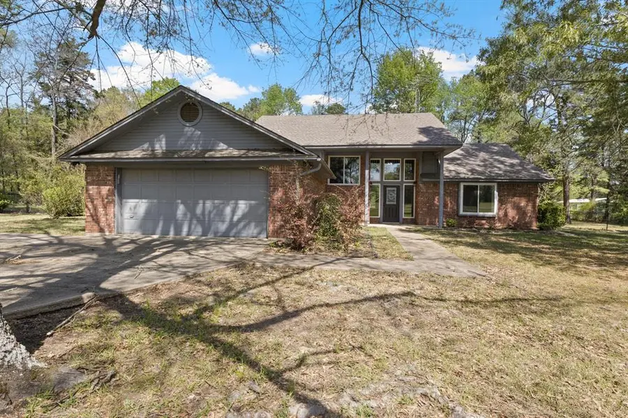 366 County Road 1740, Mount Pleasant, TX 75455