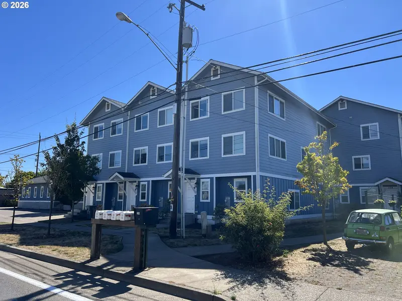 126 SW AVERY AVE, Corvallis, OR 97333