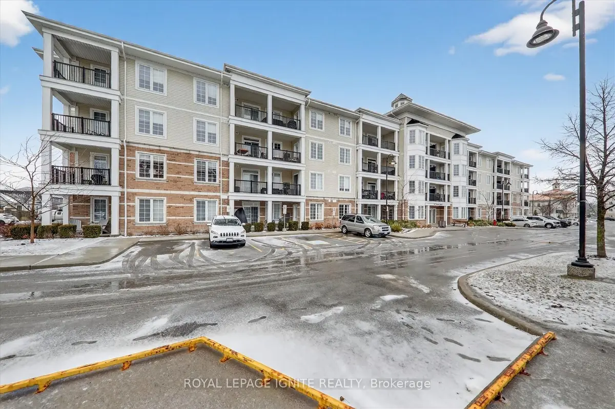 65 Shipway AVE #214, Clarington, ON L1B 0W2