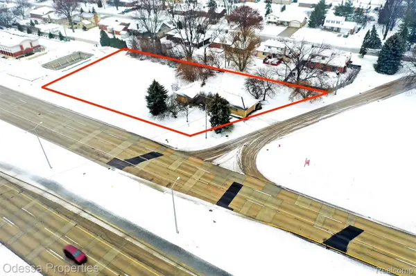 42431 MOUND RD, Sterling Heights, MI 48314