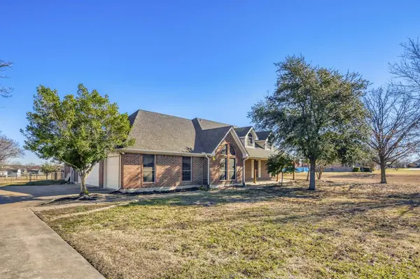 9940 Highland Prairie Lane, Forney, TX 75126