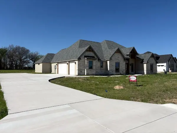 129 Heritage Springs Drive, Weatherford, TX 76087