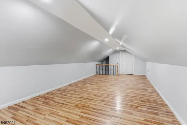 387 Broughton Ave, Bloomfield Twp., NJ 07003