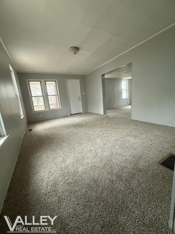 719 S Bond ST, Saginaw, MI 48602