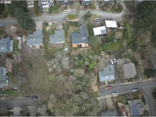 00 SW VESTA ST, Portland, OR 97219