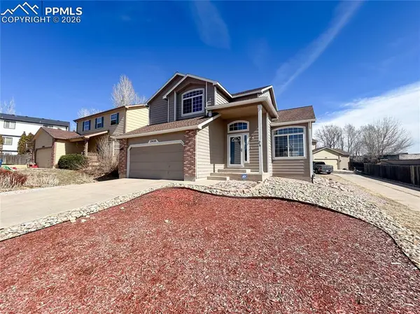 2435 Calistoga DR, Colorado Springs, CO 80915