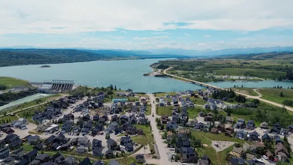 236 Cottage Club CRES, Rural Rocky View County, AB T4C 1B1