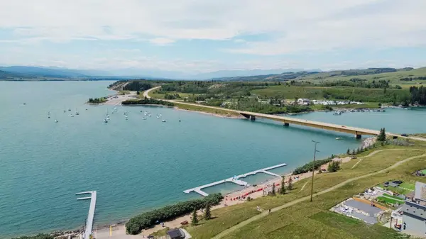 236 Cottage Club CRES, Rural Rocky View County, AB T4C 1B1