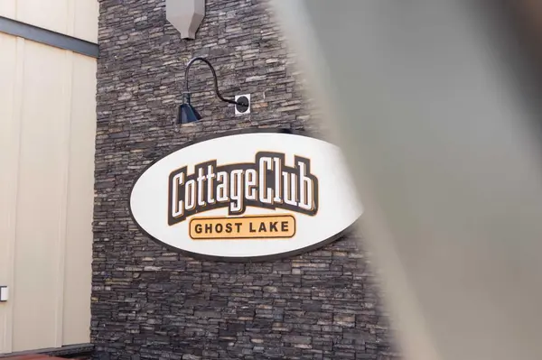 236 Cottage Club CRES, Rural Rocky View County, AB T4C 1B1