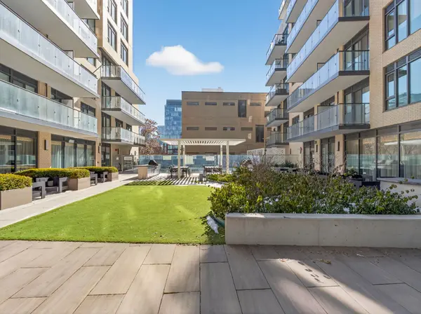 543 Richmond ST W #301, Toronto C01, ON M5V 0W9