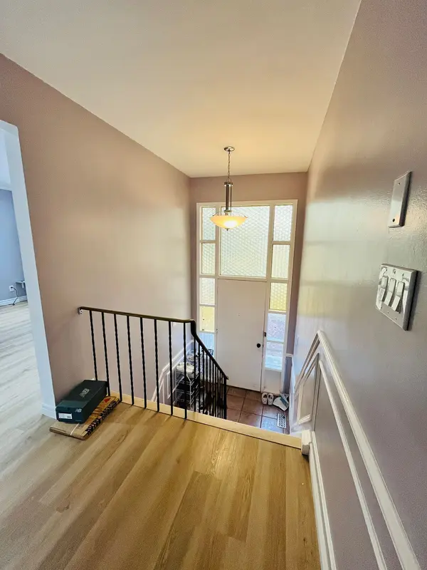 25 Zaph AVE, Toronto E10, ON M1C 1M7