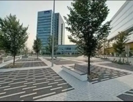 950 Portage Pkwy #2208, Vaughan, ON L4K 0J7