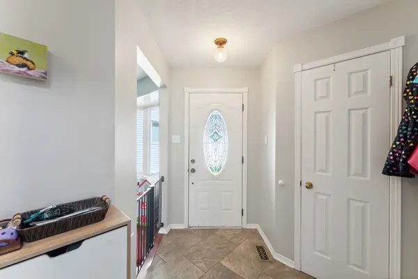 1278 Gregory CT, Beacon Hill North - South And Area, ON K1J 9B2