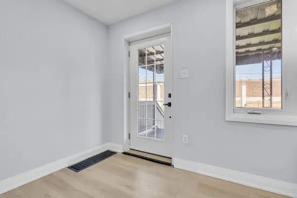 84 Avalon PL, Kitchener, ON N2M 4N7