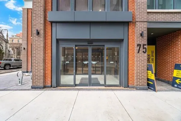 75 James ST S #2801, Hamilton, ON L8P 2Y9