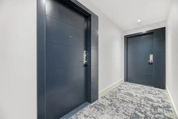 75 James ST S #2801, Hamilton, ON L8P 2Y9