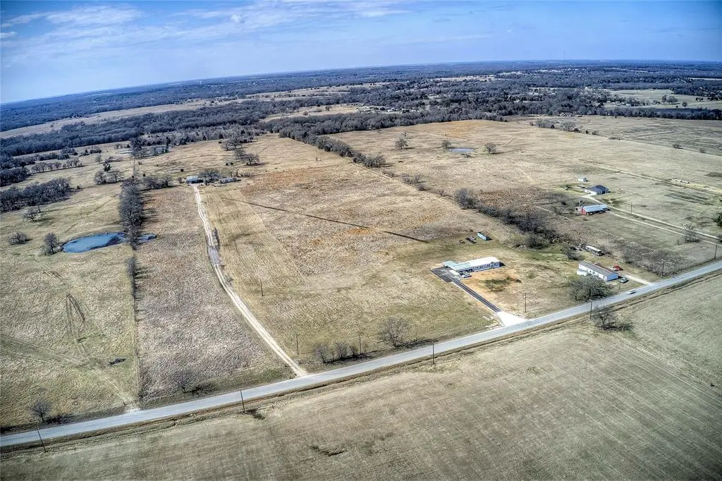 5355 County Road 120, Wills Point, TX 75169