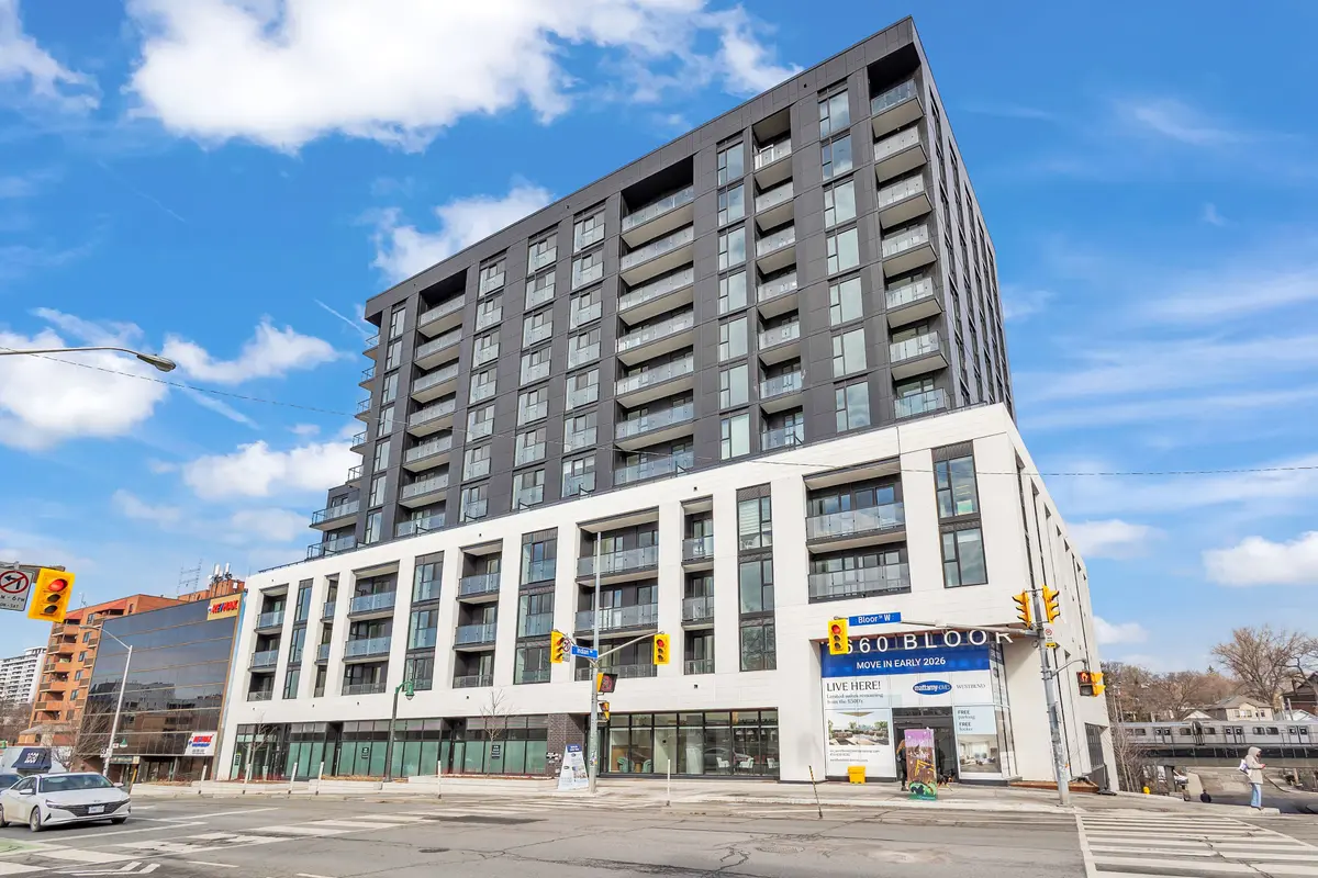 1660 Bloor ST W #414, Toronto W02, ON M6P 0C6