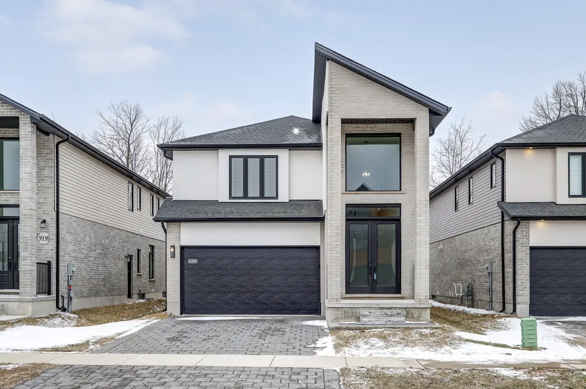 3932 Big Leaf TRL, London South, ON N6P 0K1