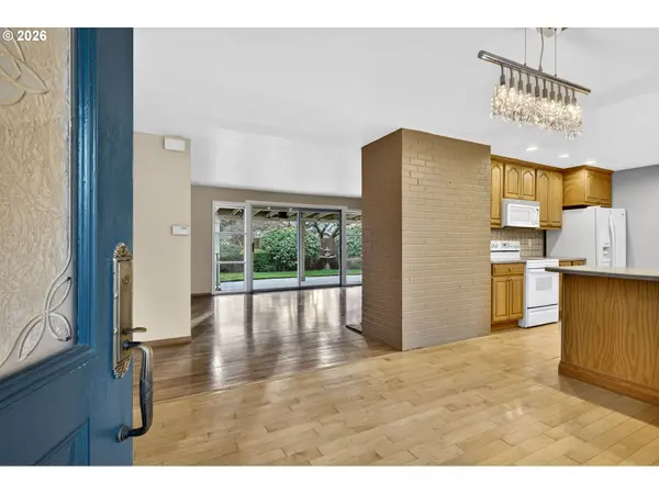 1920 NE 127TH AVE, Portland, OR 97230