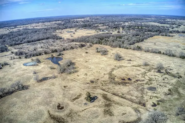 5355 County Road 120, Wills Point, TX 75169