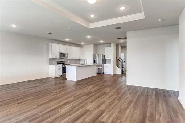 5513 Apple Grove Way, Fort Worth, TX 76123