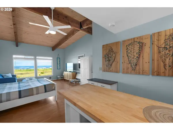 2316 BEACH DR #157, Seaside, OR 97138