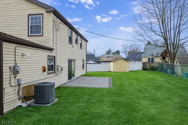 27 Harper Ln, Willingboro Twp., NJ 08046