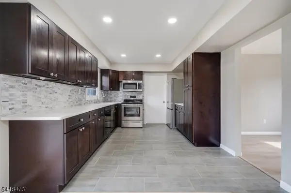 27 Harper Ln, Willingboro Twp., NJ 08046