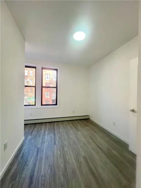 186 Erasmus ST #2, Brooklyn, NY 11226