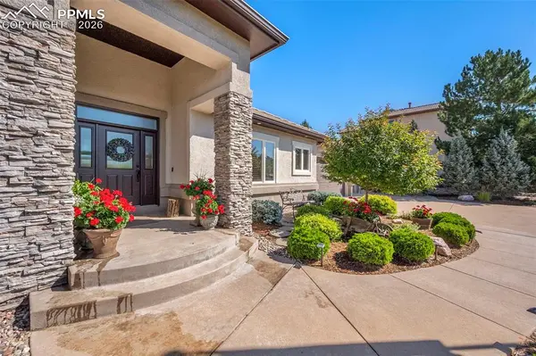 3048 Promontory Peak DR, Colorado Springs, CO 80920