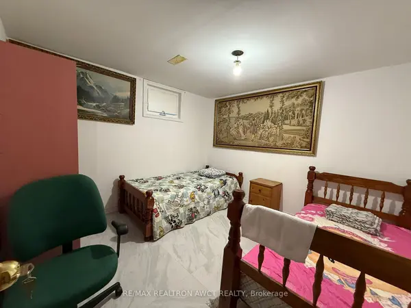 61 Wilmont DR, Toronto W05, ON M3N 1N5