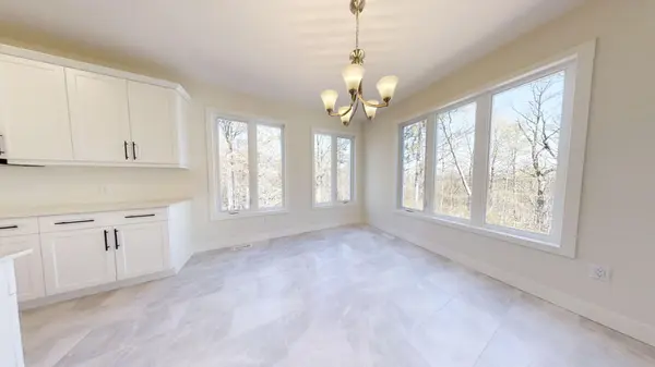 108 CHRISTOPHER CT, London South, ON N5X 3X4