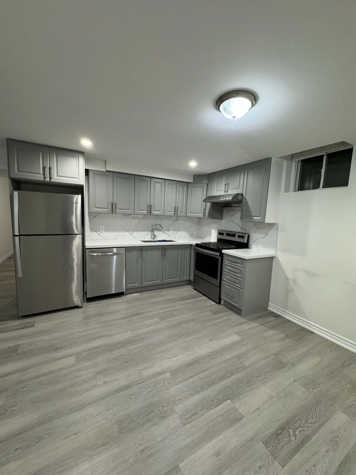 40 Crombie ST, Clarington, ON L1C 0W2