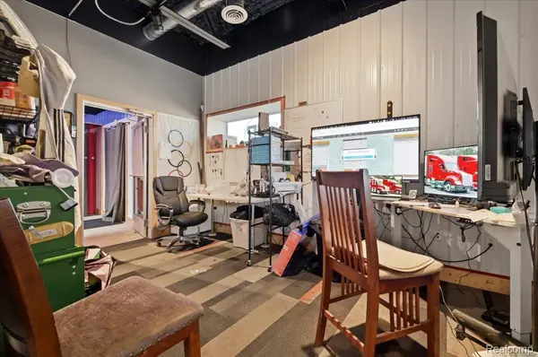 14857 Martinsville RD, Van Buren Charter Township, MI 48111