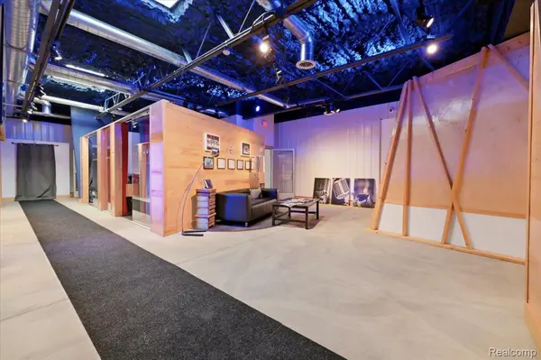 14857 Martinsville RD, Van Buren Charter Township, MI 48111