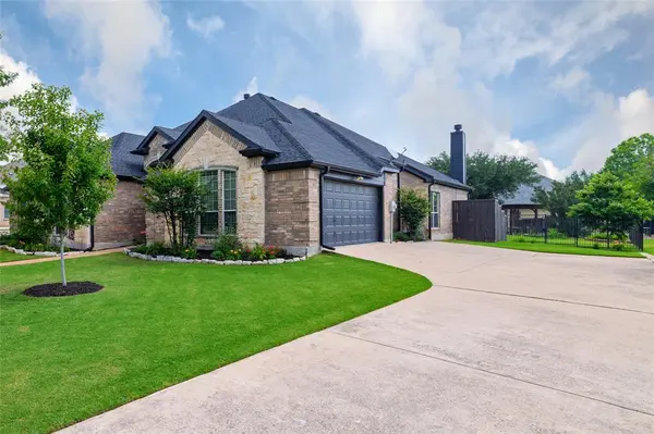 3404 Brookshire Run, Corinth, TX 76210