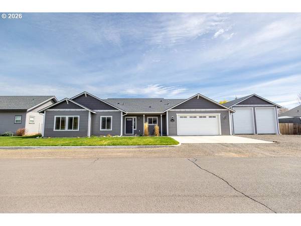 10503 I AVE, Island City, OR 97850