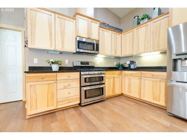 10503 I AVE, Island City, OR 97850