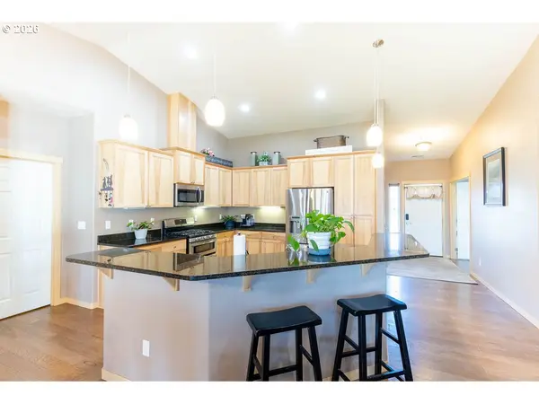 10503 I AVE, Island City, OR 97850