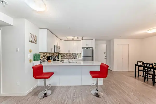 181 Skyview Ranch MNR NE #3302, Calgary, AB T3N 0V2