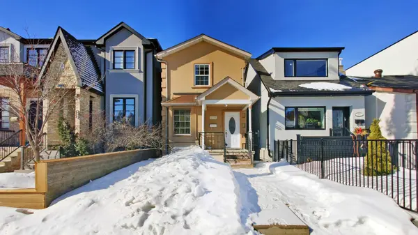 274 Boon AVE, Toronto W03, ON M6E 3Z9