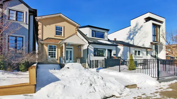 274 Boon AVE, Toronto W03, ON M6E 3Z9